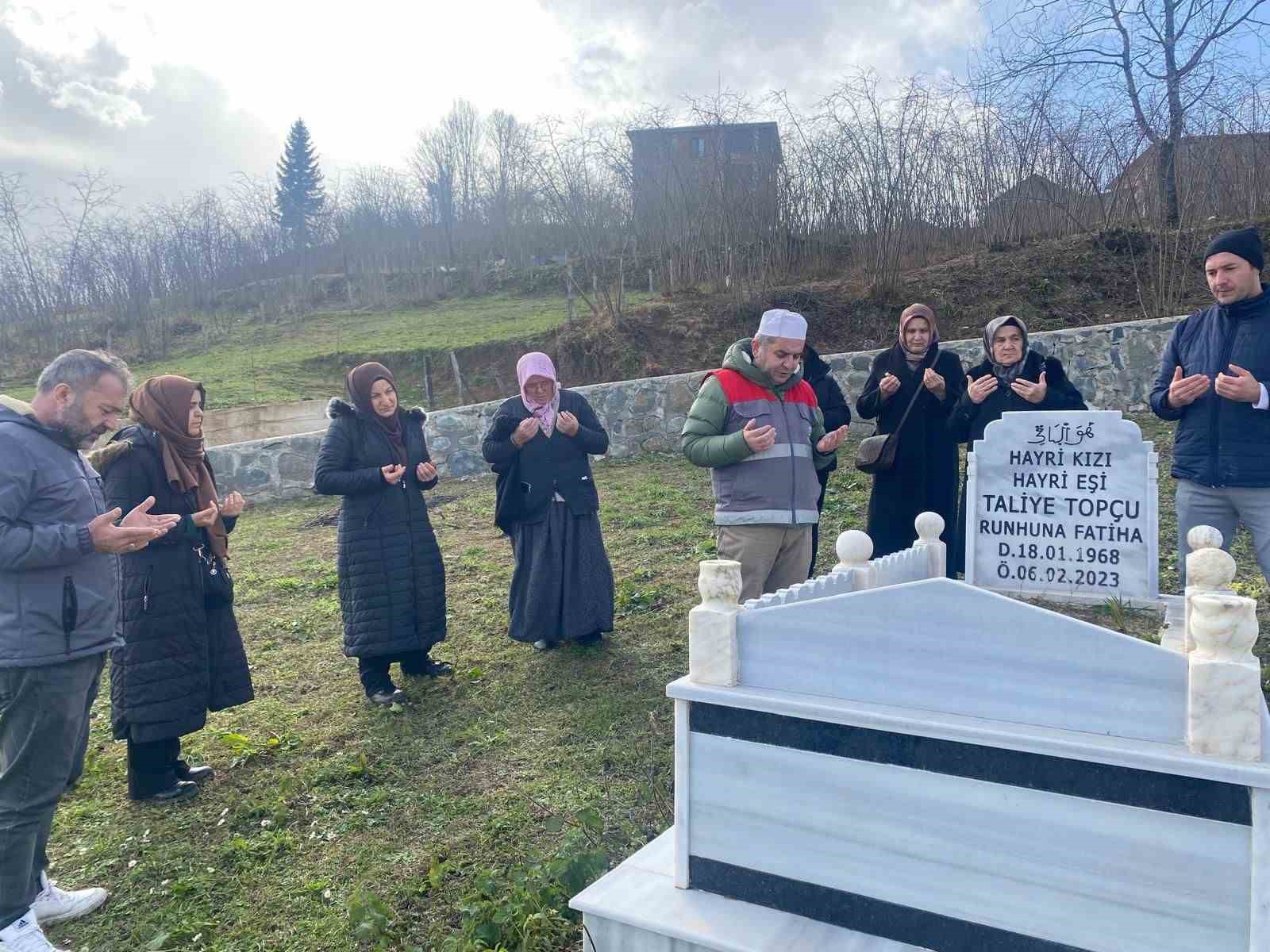 6 Şubat depreminde hayatını kaybeden Ordulu vatandaşlar, kabirleri başında anıldı