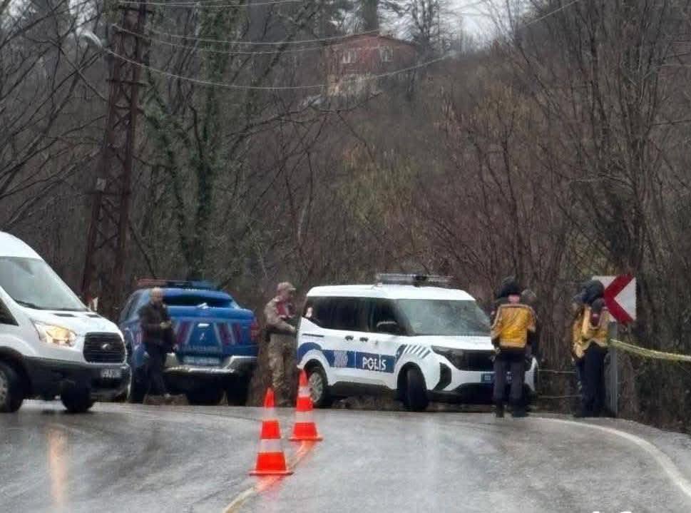 Kumru’da Hastane Çalışanı Ağaçta Asılı Halde Bulundu