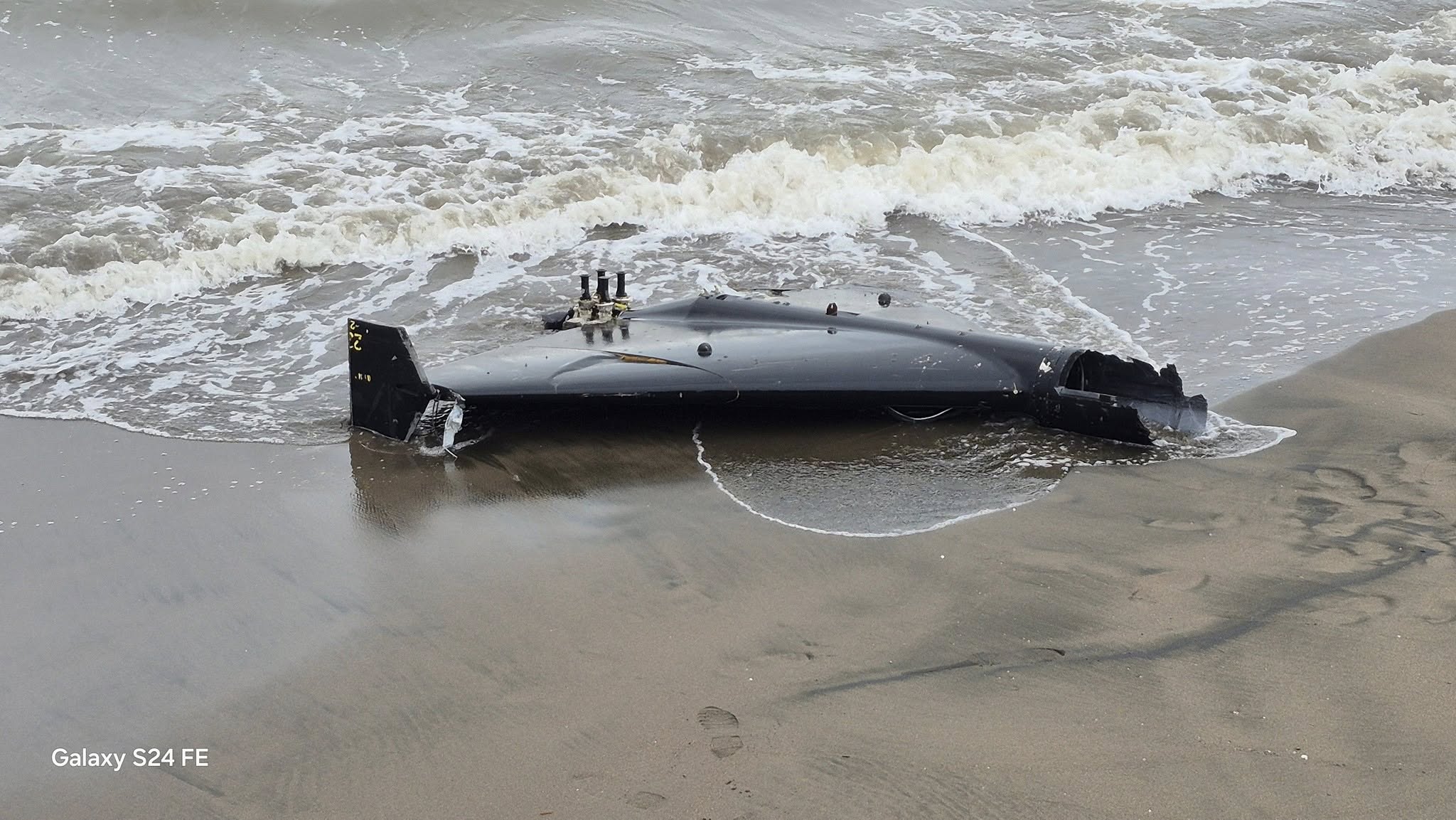 ÜNYE’DE DENİZDEN KIYIYA VURMUŞ HALDE İHA BULUNDU